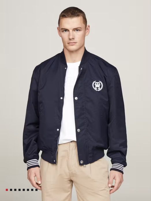 Яке бомбър Tommy Hilfiger