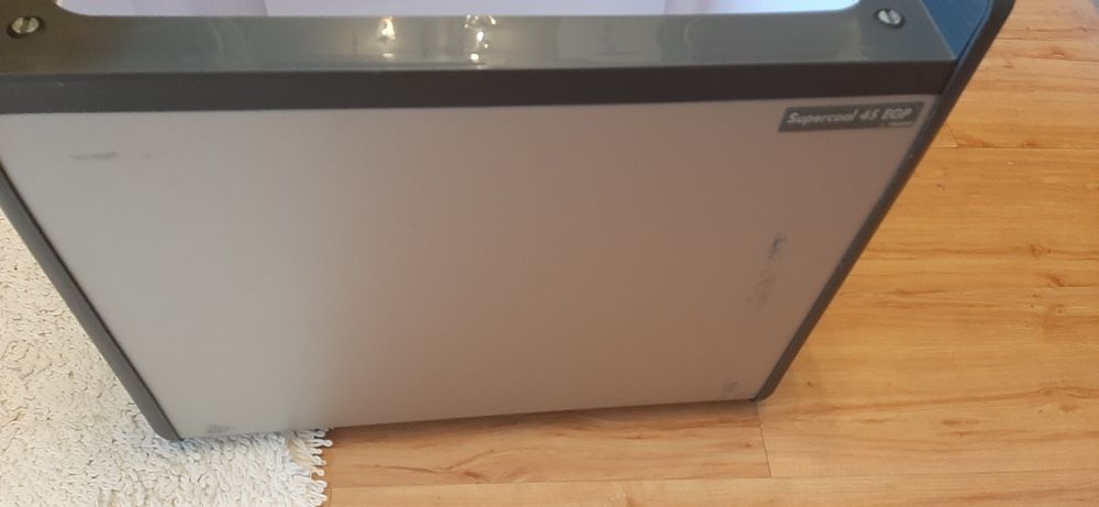 Продавам Хладилна кутия