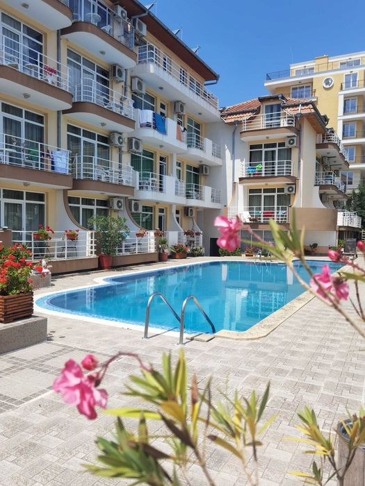 Дава се под наем  в Свети Влас -  кв.м за 45.9 € - Снимка #3