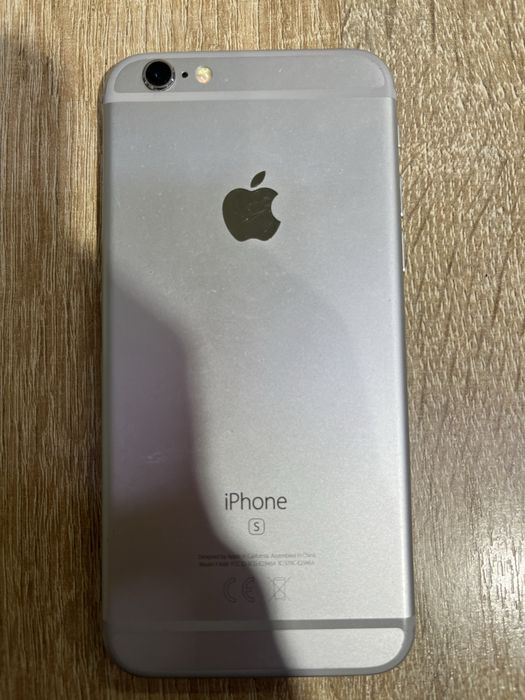 продам iphone s на запчасти