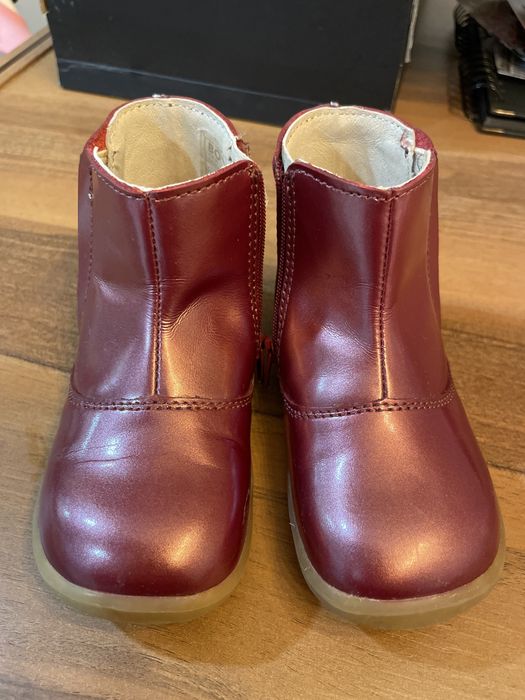 Bobux Step Up Лачени боти за бебе 22 размер