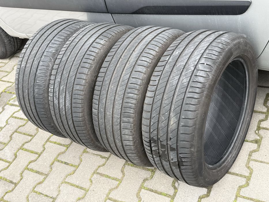 4 Гуми МИШЕЛИН 235/45/17 DOT 2024г,