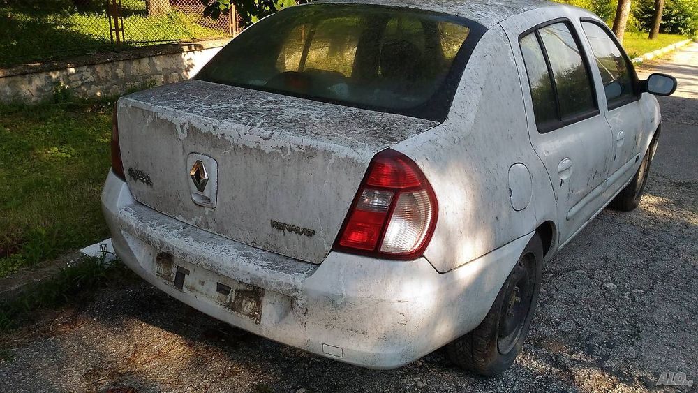 Продавам Рено Симбол,Клио 1,4 бензин 75 коня