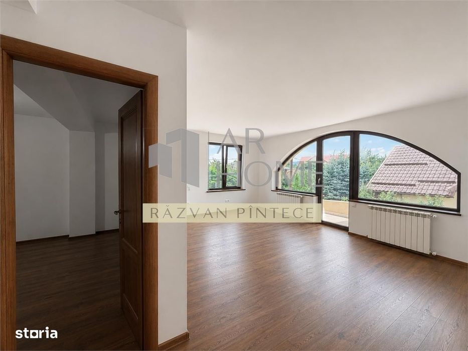 Vila de lux, 4 camere, teren 783 mp, Cornu de Jos, Praova