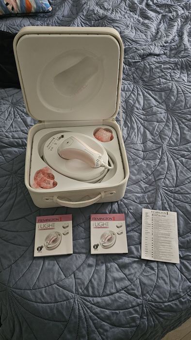 IPL фотоепилатор Remington i-Light Prestige IPL6750