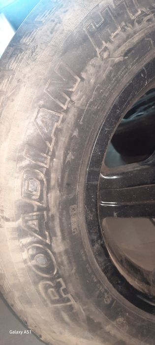 Продаю диски с шиноми  .