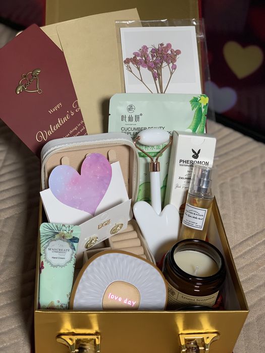 Подарки и боксы