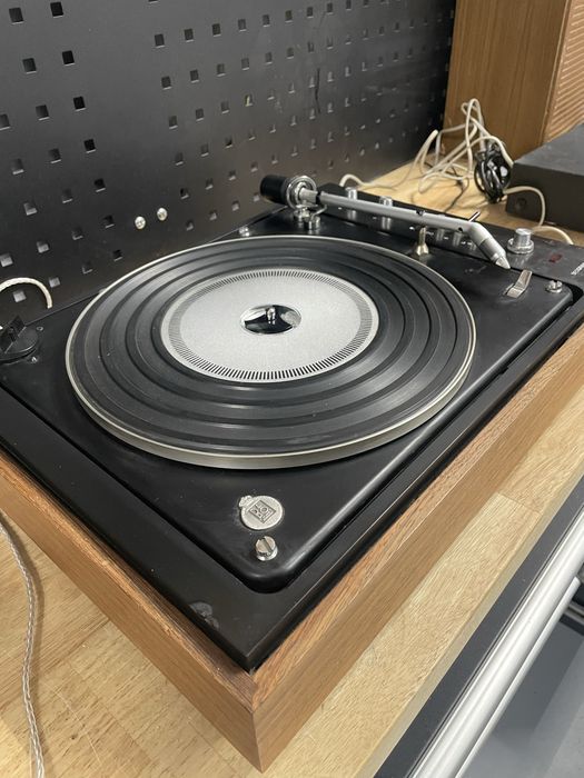 Bang olufsen beogram 1500 pickup cu amplificare