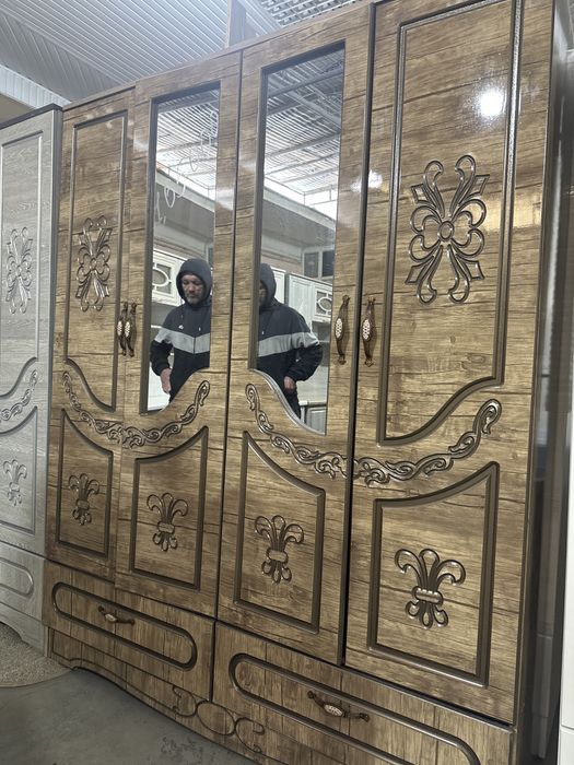 Спальный шифоньер по низким ценам