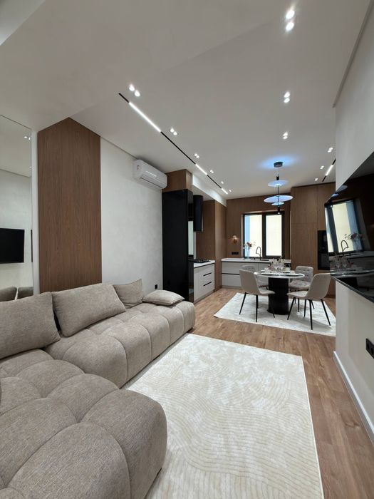 ПРОДАЕТСЯ КВАРТИРА!!!

Продаётся 3-х комнатная квартира в ЖК Nukus Ave
