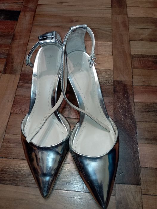 Туфли Bershka 38 размер