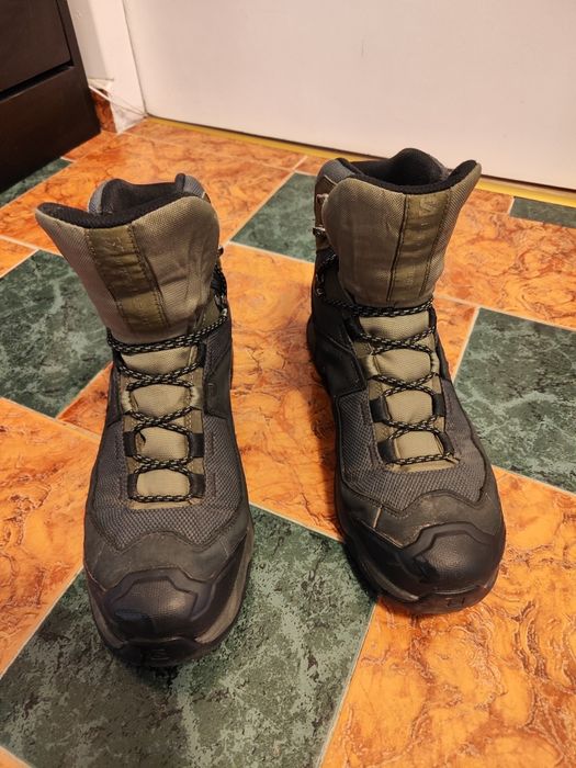 Туристически обувки Salomon Quest