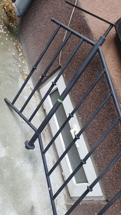 Vând balustradă întrare etc