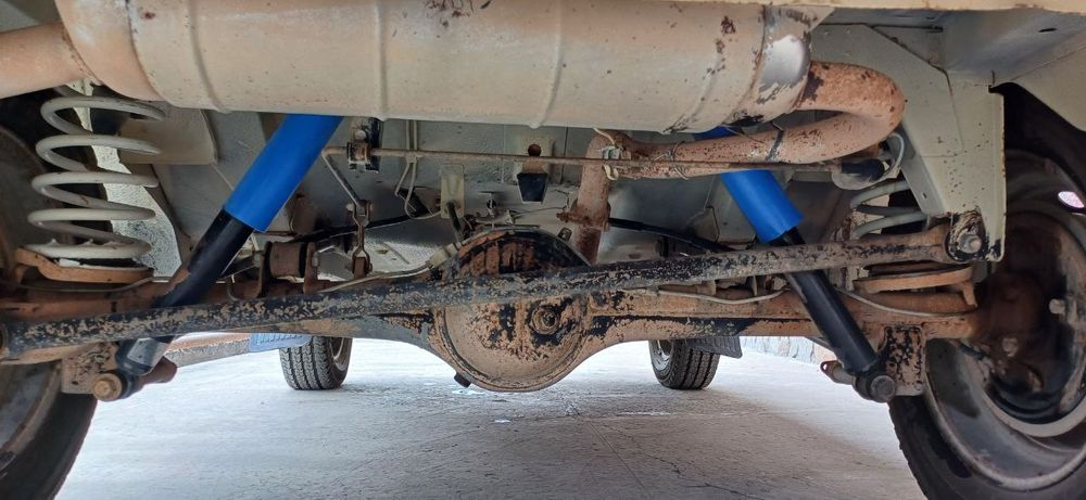 Ваз 2121 4х4 срочно сотилади радной краска 91.000пробег