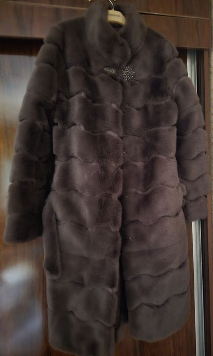 Продаю красивую шубу