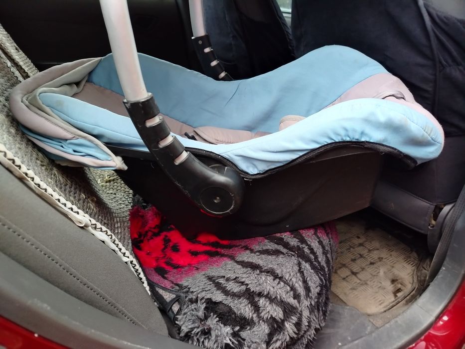 Продам автолюльку автокресло