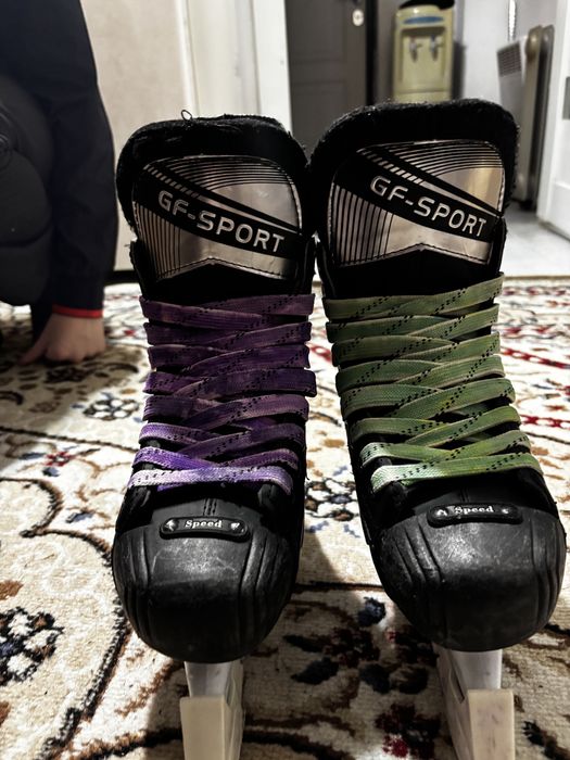 продаю коньки gf sport