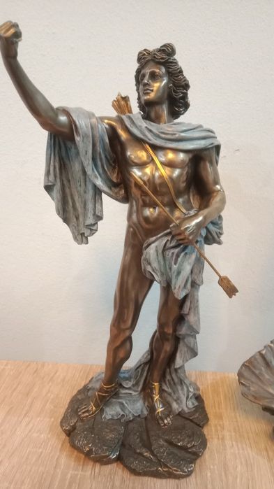 Статуэтки продам, цена за всё