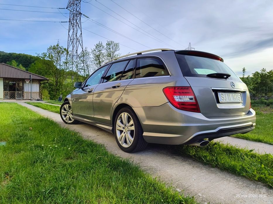 Mercedes-Benz C220 CDI Facelift w204 | Pachet AMG | Automat | Proprietar