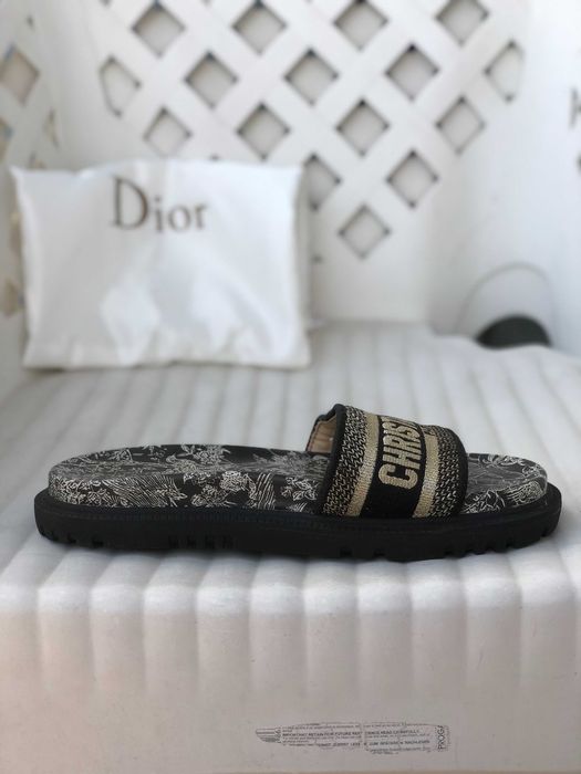 Чехли Christian Dior