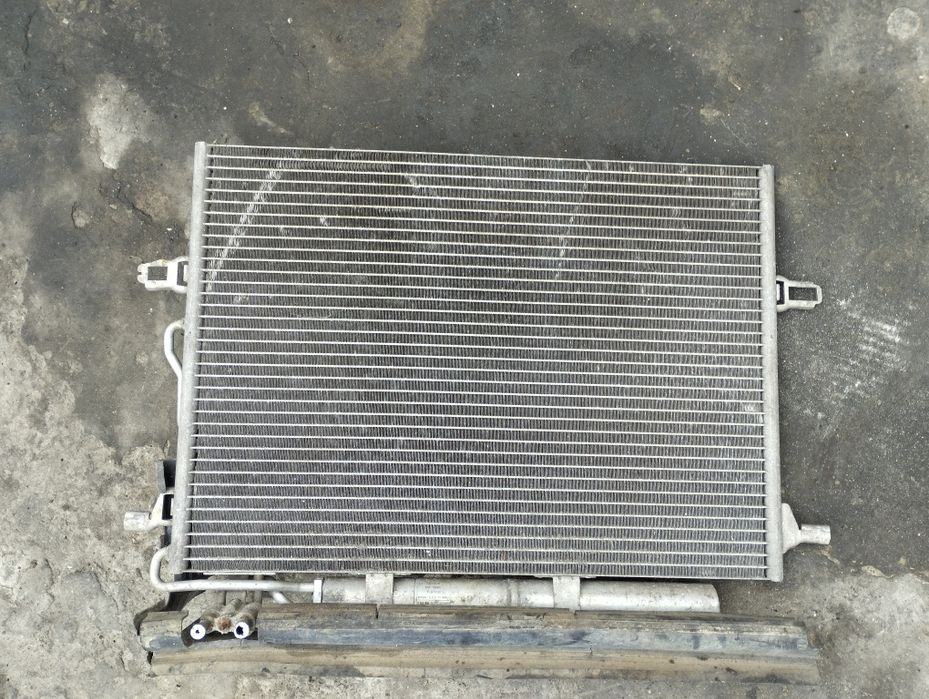 Климатичен радиатор Mercedes E класа W211 CLS W219