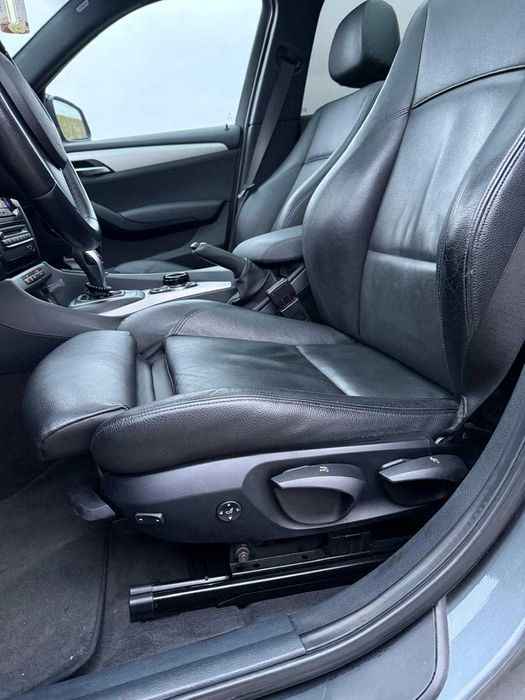 BMW X1/2.0 D/184 Cp/Automata/Bi-xenon