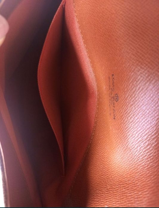 Geanta umăr Louis Vuitton