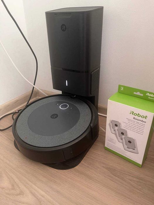 Прахосмукачка робот iRobot Roomba i3+ с бокс Clean Base + торбички