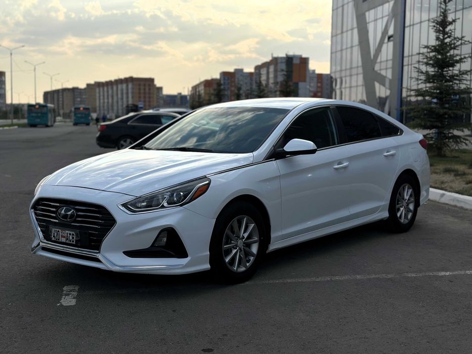 Hyundai Sonata SE