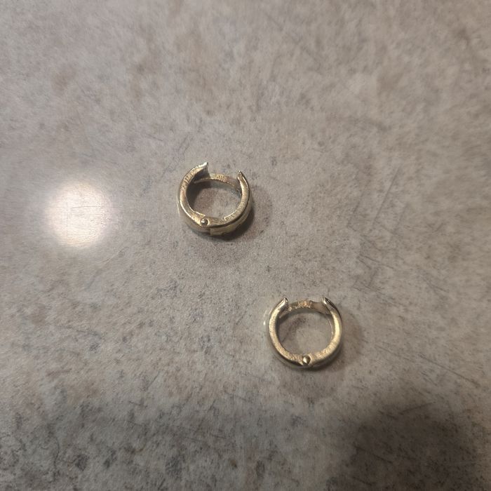 Златни обеци с кутия