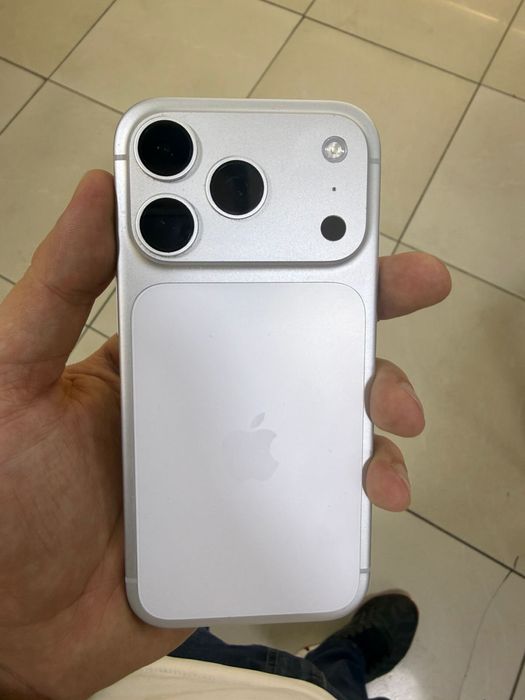 IPhone 17 Pro esim 100% Идеал