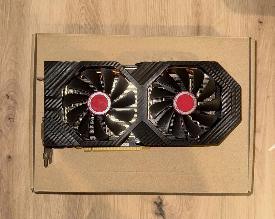 Vând Placă Video AMD RX 590 Fatboy 8G in stare perfecta