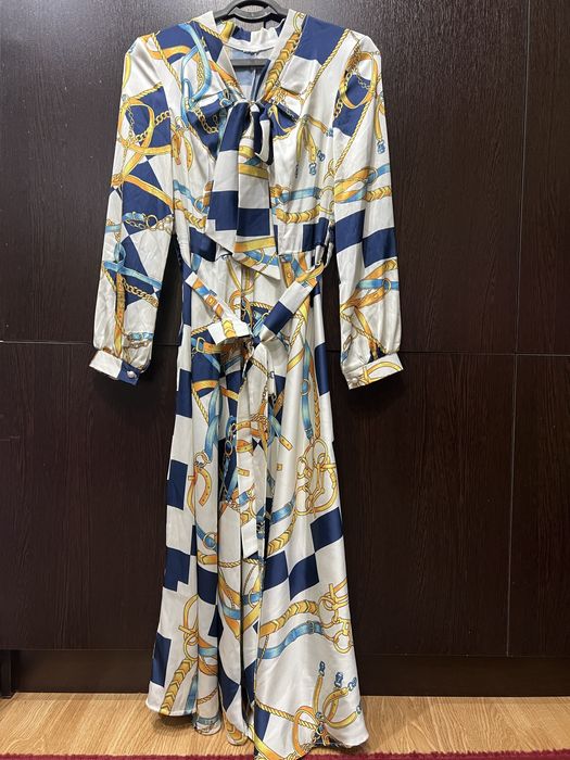 Женское платье