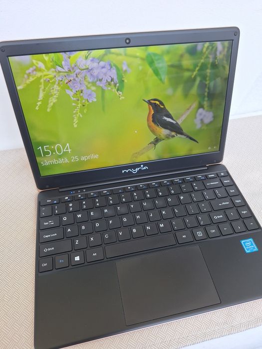 Vand laptop Myria 8311GD , 13.3" + husa