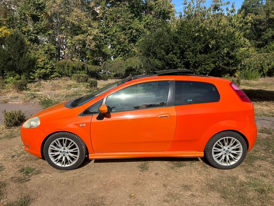 Se vinde Fiat Grande Punto 1.9 Multijet – Diesel, 130Hp Preț 3300 euro