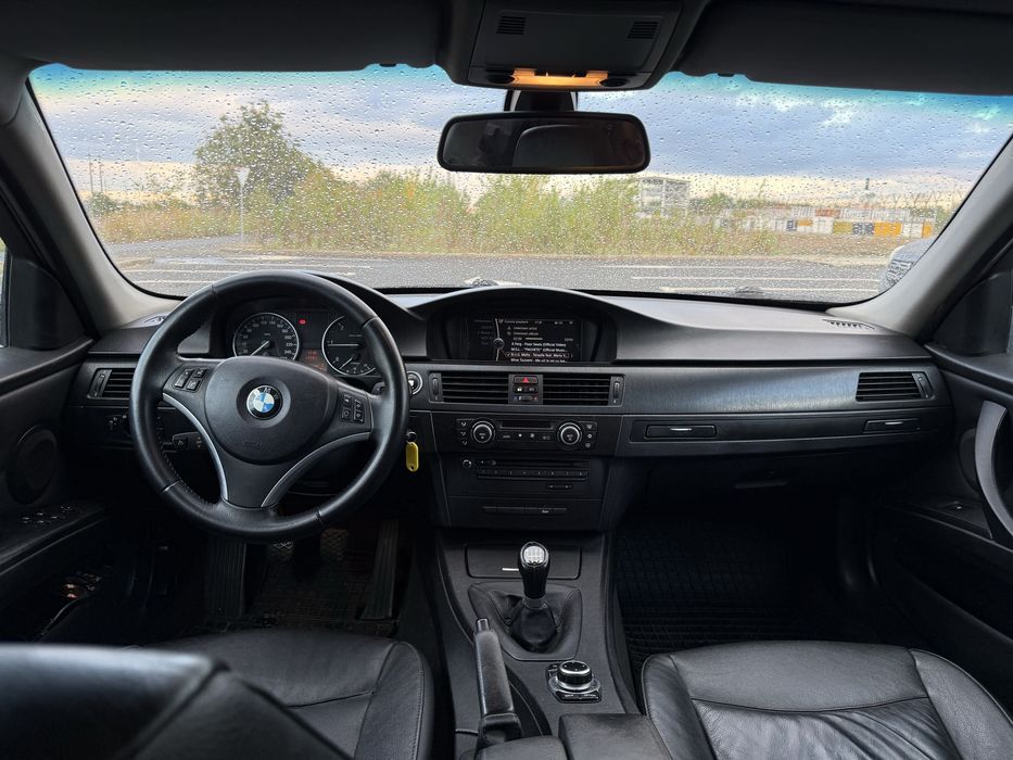 BMW 3 Series 2009 — imagine 5