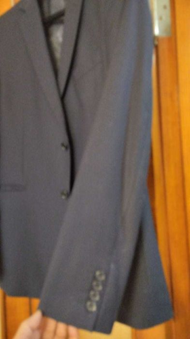 продаю костюм мужской