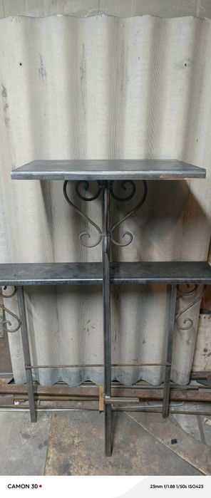 Продам столы и лавочки.