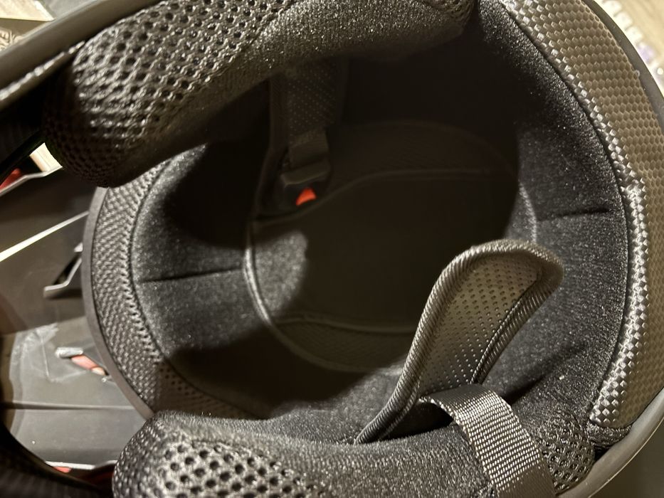 Кроссовый шлем для мото