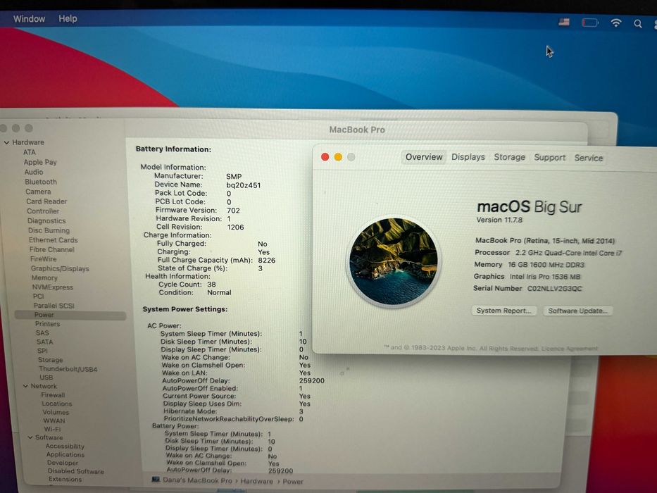 MacBook Pro Retina 15' din 2015 baterie si placa de baza noi