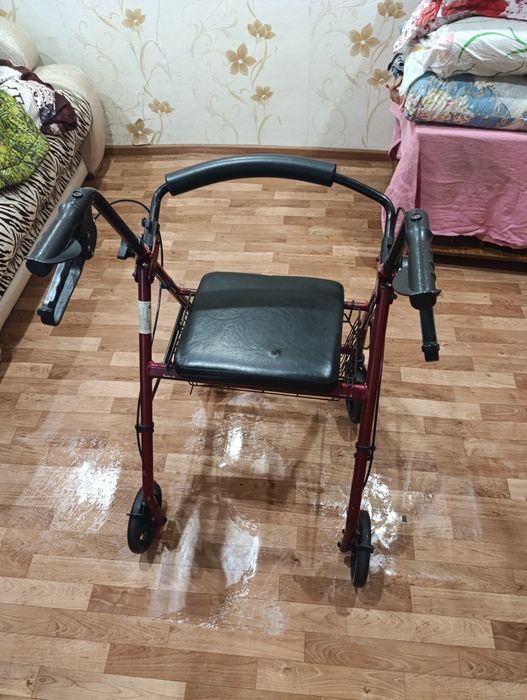 Ходунки для взрослых