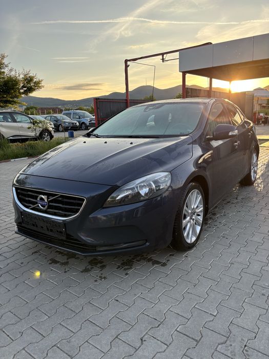 VOLVO V40 2013 — imagine 2