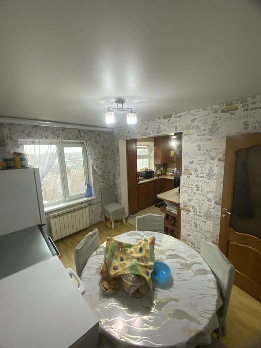 4 бөлмелі үй сатылады срочно.