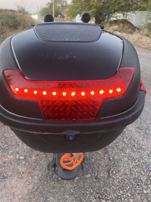 Электроскутер Vetro 500вт