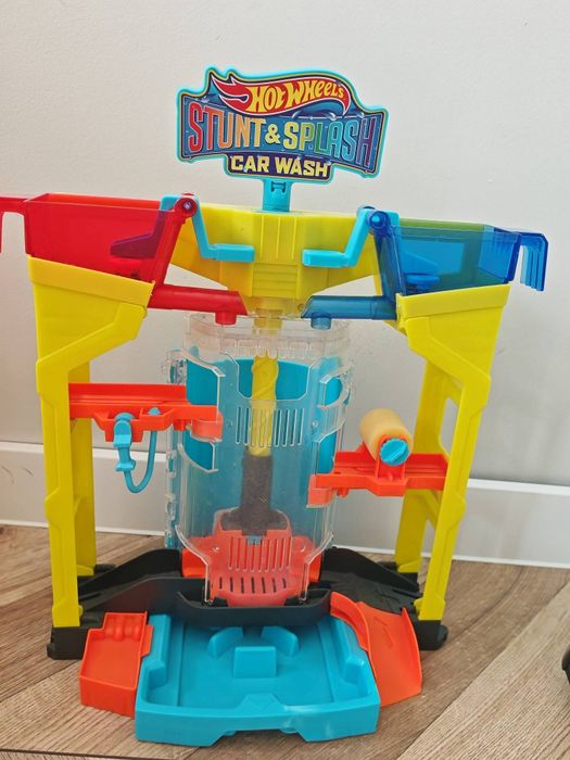 Писти Hot wheels