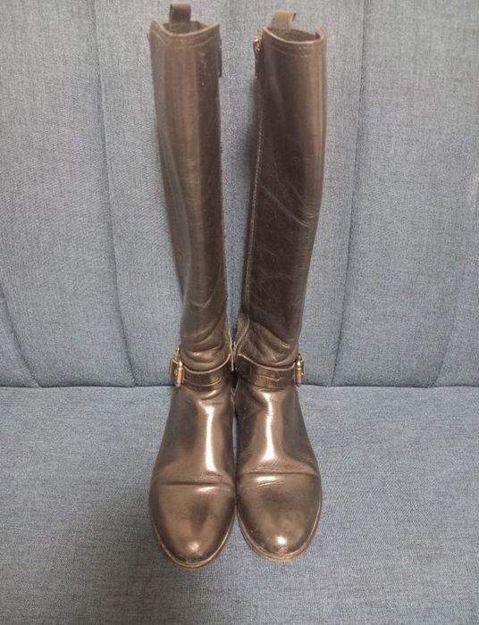 Голямо разнообразие от дамски ботуши No 35 и 36. Като нови!