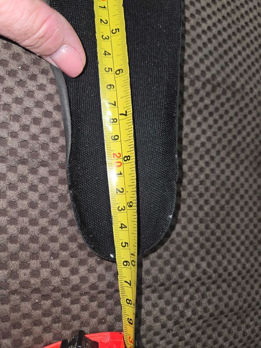 Маратонки два чифта 15лв.