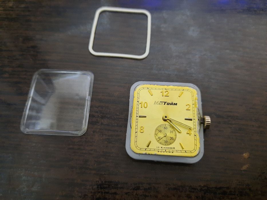 Механизм часы марки МакТайм 585пробы