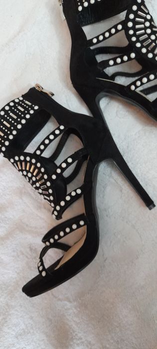 Sandale foarte elegante