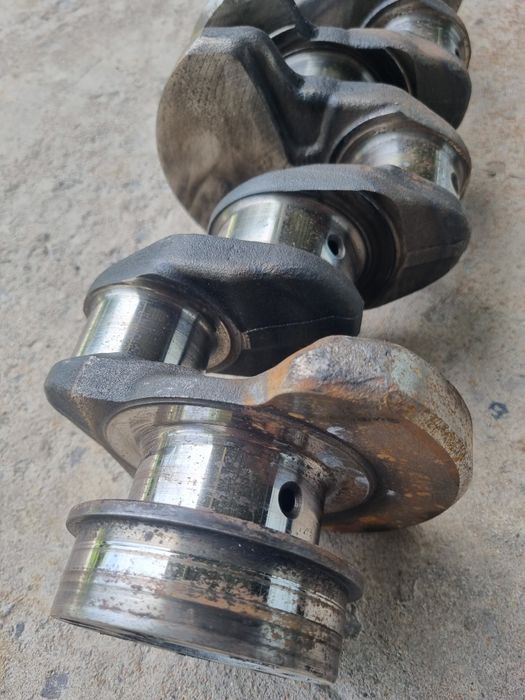 Коленвал 4М40 делика паджеро